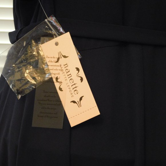 $128 NANETTE LEPORE 2 Piece Navy Blue Pintuck Dress M 10 - Picture 5 of 6